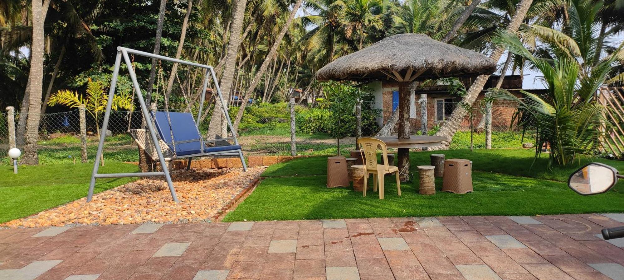 Corniche Beach Resort Mulappilangad Номер фото